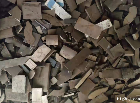 电机里面的磁铁多少钱？