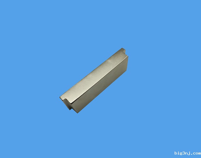 较大尺寸凸形矩形钕铁硼磁铁 70x20x12mm