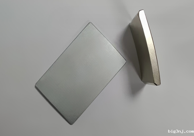 直流电机4块磁瓦安装有什么要求？