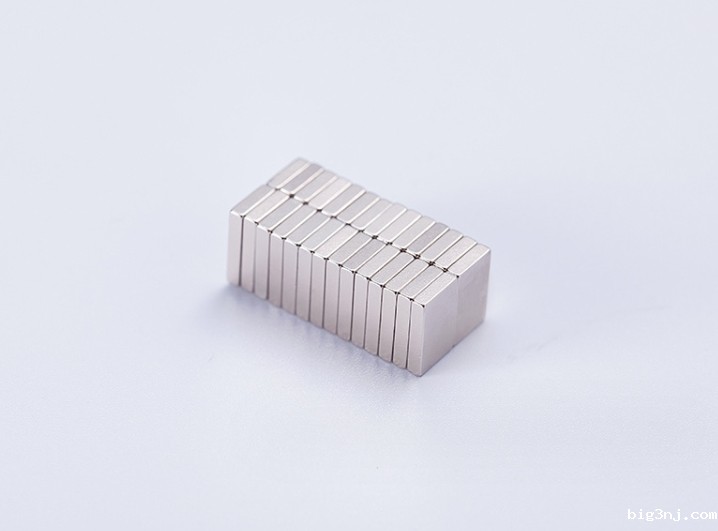钕磁铁常见的镀镍外观图片