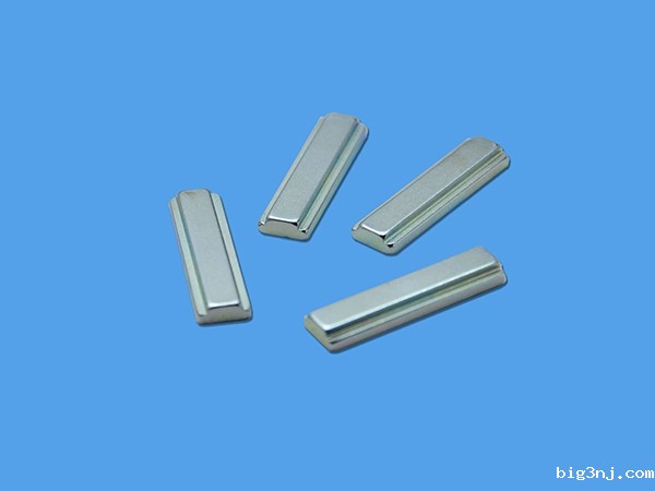 切台阶（凸形）长条矩形钕铁硼磁铁N52等级
