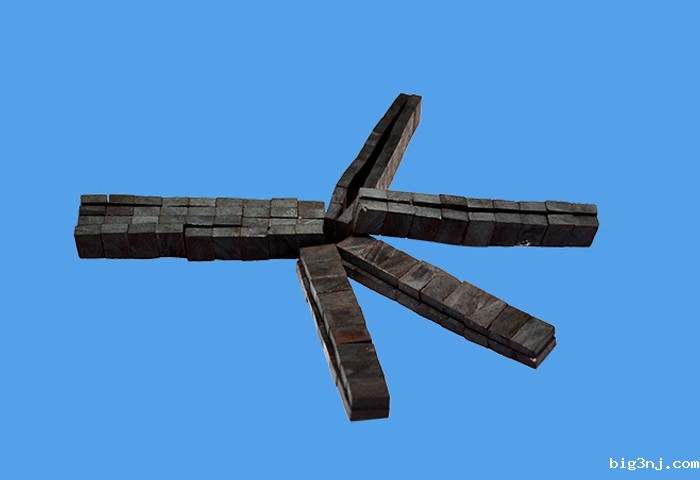 Y30切割铁氧体小方块磁铁（批发 图片）