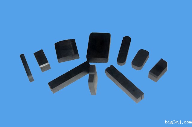 切角 开槽状异形块状铁氧体磁铁