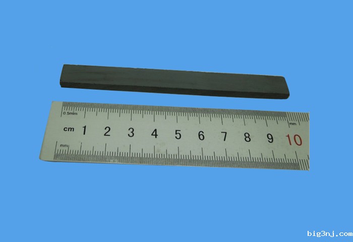 长条形陶磁磁石F100x15x5mm