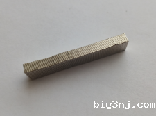 什么磁铁可在100摄氏度下长时间工作？